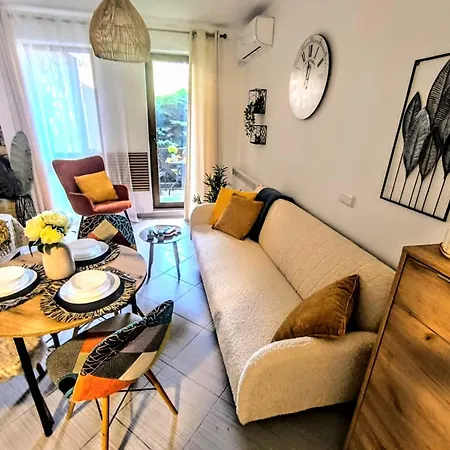 Superior With Terrace In 4star Life Банско