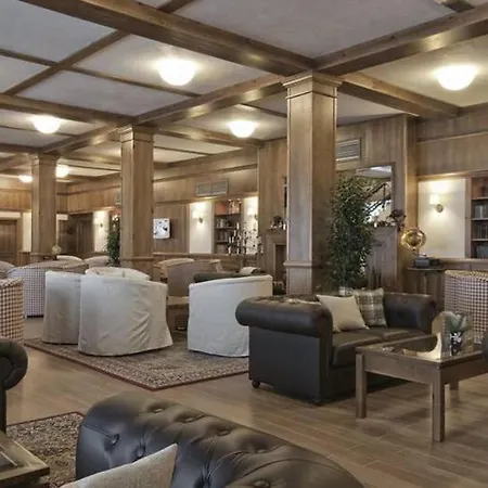 Superior With Terrace In 4star Life Апартаменты Банско