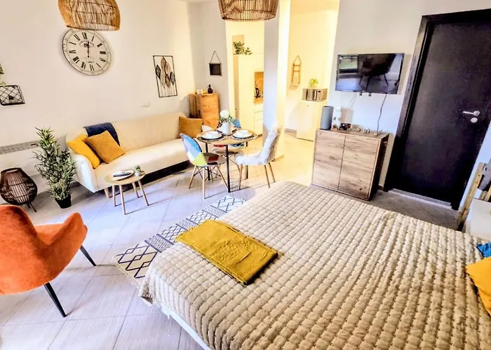 Superior With Terrace In 4star Life Appartement Bansko